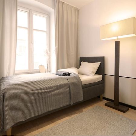 By The River And City Center - Comfortable Rooms Wrocław Eksteriør bilde
