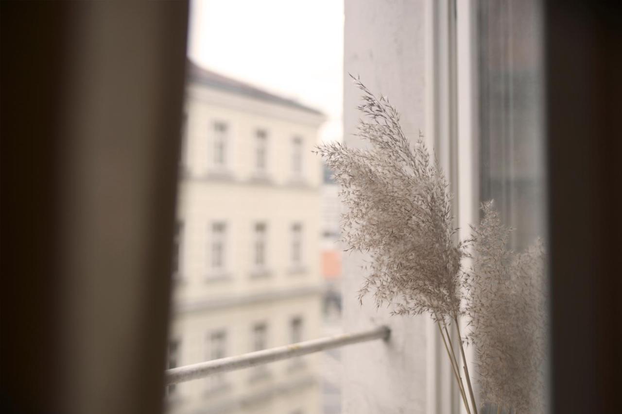 By The River And City Center - Comfortable Rooms Wrocław Eksteriør bilde